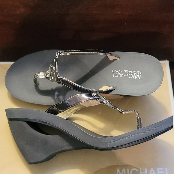 Michael Kors Wedges - Picture 6 of 11
